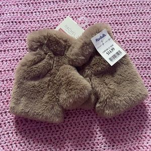 Faux Fur Fingerless Gloves